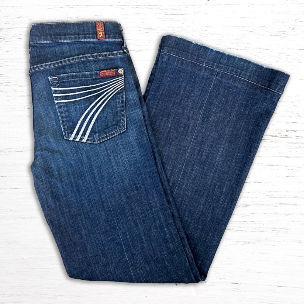 7 For All Mankind Dojo Jeans Made in USA Women’s Size 28 - WHITE Sevens on Back